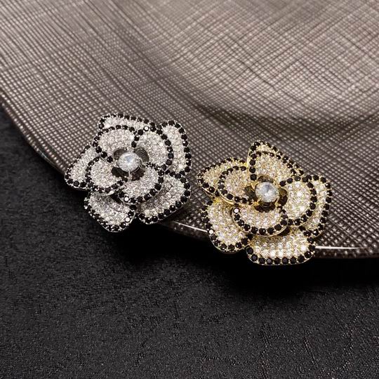 Chanel Brooch 01lyh142